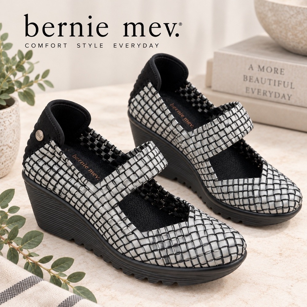Bernie Mev Lulia Woven Mary Jane Wedge Shoes Silver Black Metallic Size 38